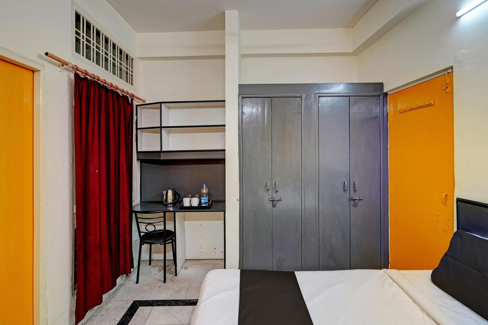 Hotel O Aryan Home Stay Dehradun Extérieur photo